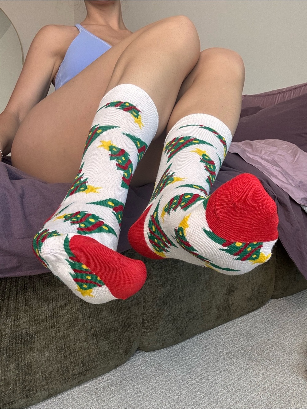 White Holiday Crew Socks women’s size 10